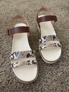 Cole Haan Original Grand Peyton Flatform Sandals